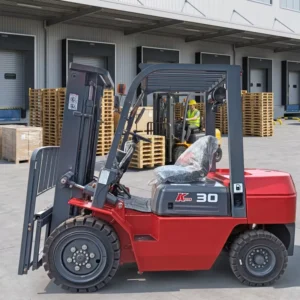 2.5 Ton Diesel Forklift Container Loading Side Shift Factory Direct Price Low Deposit for Small Business Operations