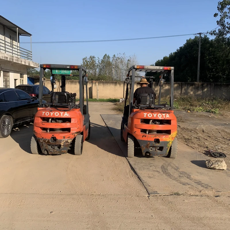 2.5Ton Forklift Used Manual Trucks Forklift container Forklift Original Paint and Original Made Japan