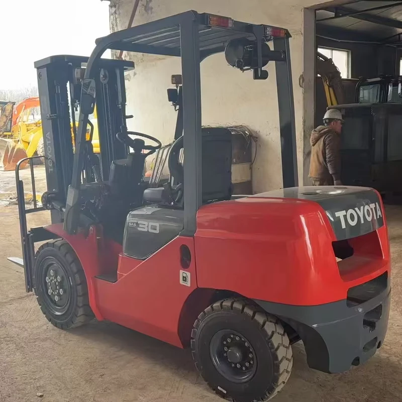 3.0 Ton Diesel Forklift Fd30 Japanese Brand New Low Price Sale Excellent Engine Forlifting Lifting Capacity