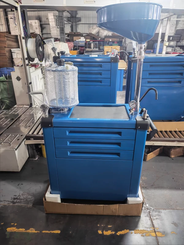 Automotive Oil Recovery Machine 70L Pneumatic with Rolling Service Cart