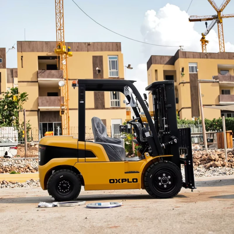 CE Certified 4 Ton Internal Combustion Forklift with Robust Chassis Heavy Duty Cushion Tire Diesel Forklift