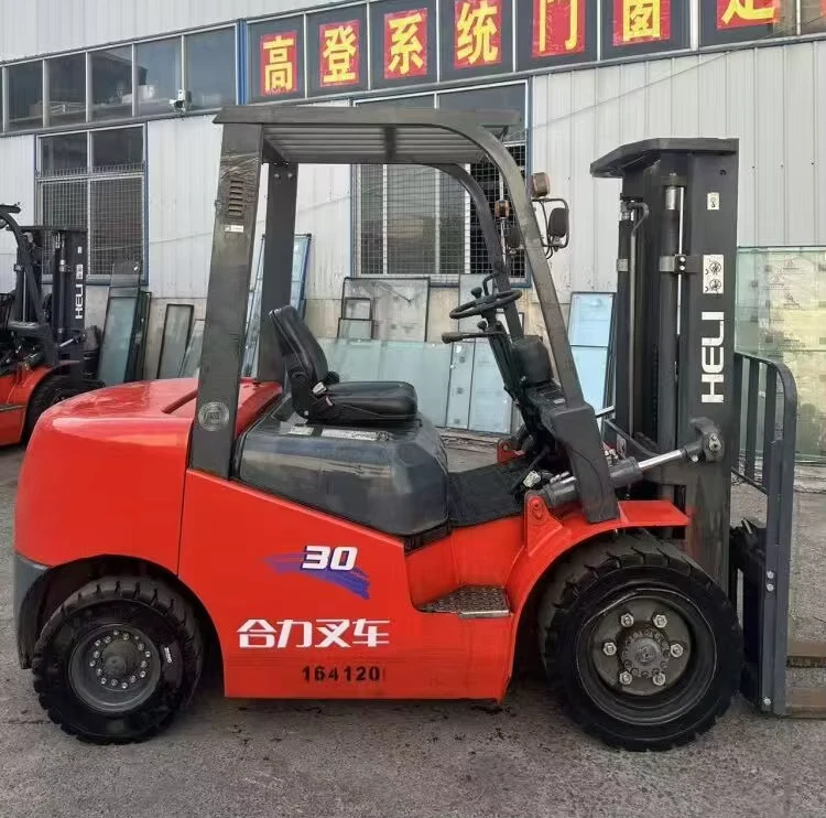 Original Used Heli 3 Tons 3 Meters Two Stages Diesel Forklift