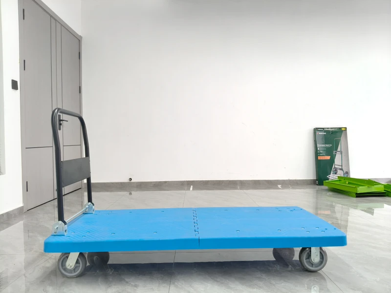 Portable Folding Flatbed Hand Truck Anti Slip Plastic Platform Heavy Duty Silent Wheel Transport Trolley