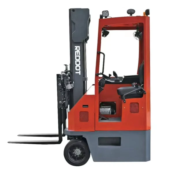 Seated Driving Pallet Stacker 6M Lifting Height Reach Truck Electric 360 Degrees Multi-Directional Counterbalance Forklift Truck