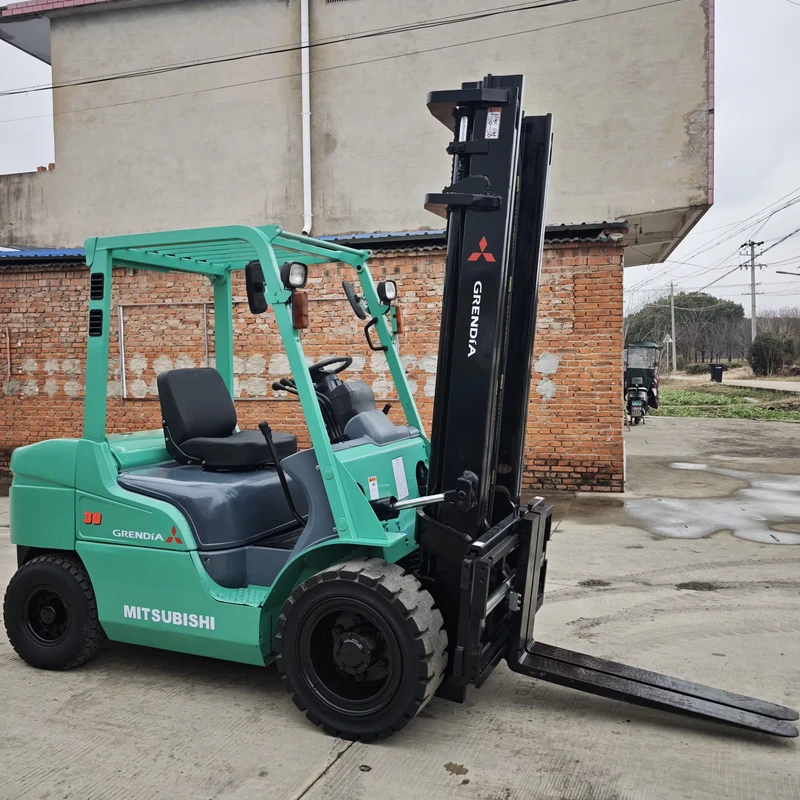 Used Mitsubishi Forklift FD30 3ton Diesel Manual Forklift