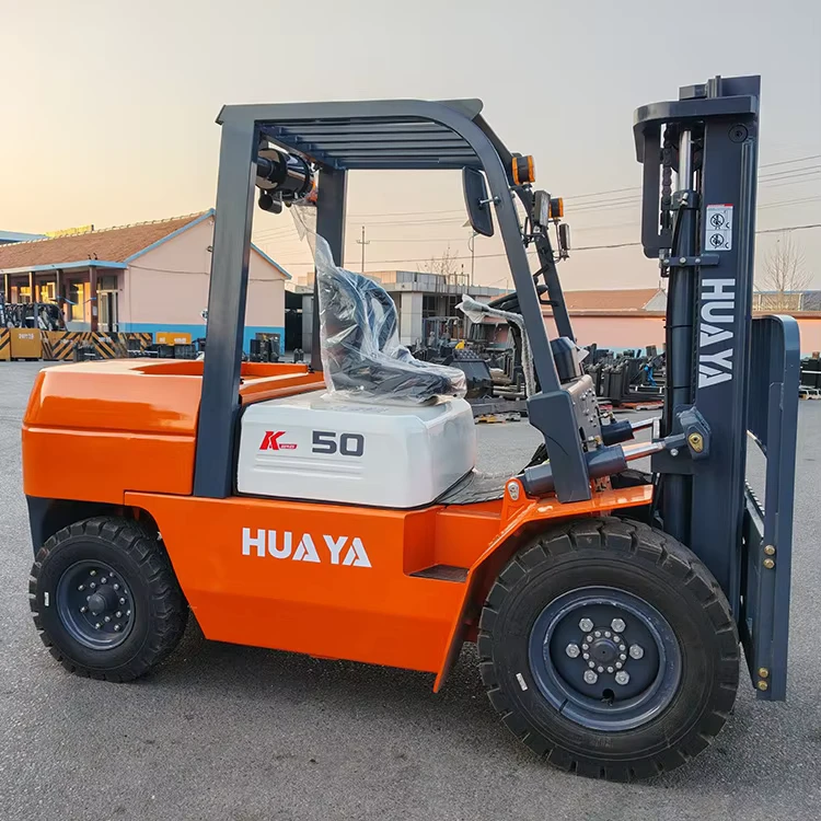 diesel Forklift 3 Ton 3.5 Ton 4 Ton 5 Ton Japanese Engine Four Wheel Drive Heavy Duty Forklift Durable